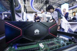 Định luật Tau của Huawei: Đột phá thực sự hay chỉ là chiêu trò quảng cáo?