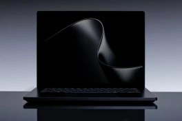 Microsoft công bố Surface Laptop Ultra trang bị NVIDIA RTX Spark và màn hình sáng nhất nhà Surface