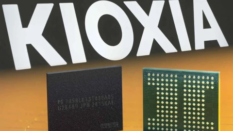 Bỏ qua cuộc đua xếp chồng chip nhớ, Kioxia dùng công nghệ bonding wafer mới để đấu Samsung, SK Hynix