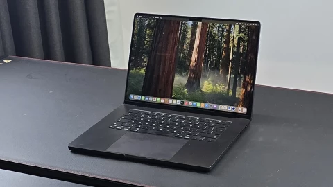 MacBook Pro mới nhất của Apple vượt trội về thời lượng pin, nhưng bài test chỉ ra 1 điều thất vọng