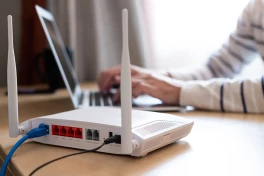 Cảnh báo router gia đình bị chiếm quyền DNS: Người dùng có thể bị chuyển hướng sang web cờ bạc, lừa đảo