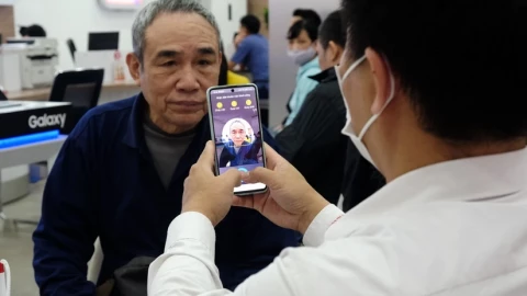 SIM bị khóa từ 15/6 nếu bỏ qua bước này trên VNeID