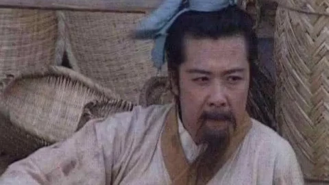 Bí ẩn thời Tam Quốc: Lưu Bị tự xưng hoàng thân mà phải đi bán chiếu dệt giày
