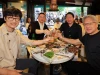 Chủ tịch tập đoàn LG nướng thịt đãi CEO Nvidia Jensen Huang trong "bữa nhậu nghìn tỷ"