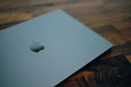 Lộ diện MacBook Ultra: Hai kích thước màn hình cùng công nghệ OLED "độc nhất vô nhị"