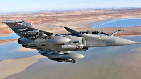 Pháp tuyên bố các máy bay chiến đấu Rafale sẽ sớm gia nhập không quân Ukraine. Quân đội Nga đối mặt với đối thủ mạnh nhất từ trước đến nay!