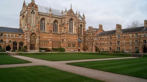 Oxford xác nhận sự cố an ninh mạng trên nền tảng tuyển dụng sinh viên