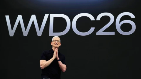 Chuyên gia phân tích Apple Intelligence và Siri AI tại WWDC 2026: iPhone có đáng nâng cấp?