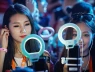 Livestream đọc tiểu thuyết gây tranh cãi bản quyền