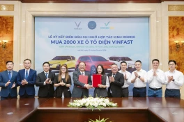 Lại có thêm công ty chốt mua 2.000 ô tô điện VinFast về chạy dịch vụ