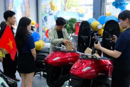 VinFast mở mô hình showroom xe điện cao cấp EV-Zone, rộng tối thiểu 250m2