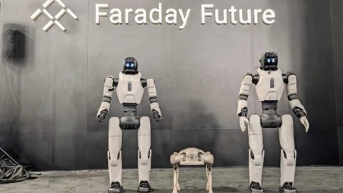 Faraday Future trình làng robot hình người Futurist 2, công bố giá và hệ sinh thái giáo dục EAI.