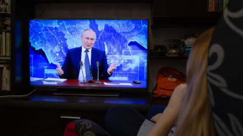 Bất ngờ thị hiếu người Nga: Bỏ qua ông lớn Hàn Quốc LG, Samsung để "săn lùng" dòng TV Trung Quốc