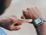 Sapphire và Gorilla Glass: Loại nào tốt hơn cho đồng hồ thông minh?
