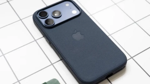 Tim Cook cho biết Apple không chịu nổi chi phí RAM nữa rồi