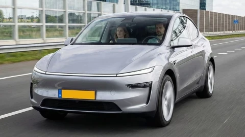 Tính năng khiến Thụy Điển phản đối Tesla FSD tự lái