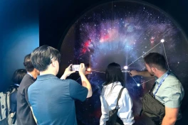 Samsung Display giới thiệu màn hình micro-OLED 40.000 nit và OLED 3D thế hệ thứ 2