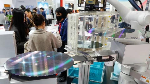 Thị trường bộ nhớ toàn cầu dự kiến tăng gấp 4 lần lên mốc 1 nghìn tỷ USD vào năm tới