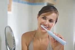 Những công nghệ hiện đại trên bàn chải điện giúp chải răng sạch hơn bàn chải truyền thống