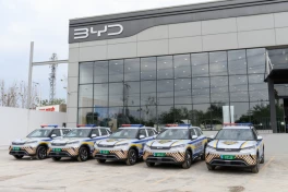 Cảnh sát thủ đô Pakistan bắt đầu dùng xe điện BYD