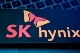 SK Hynix lật đổ "ngôi vương", chính thức vượt Samsung Electronics trở thành công ty giá trị nhất Hàn Quốc