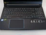 Tưởng lỗi thiết kế: Vì sao nhiều laptop có bàn di chuột đặt lệch sang trái?