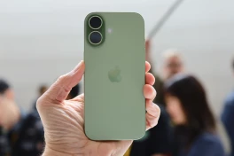 Kỷ lục tồn tại 15 năm của iPhone 4 sắp bị xô đổ