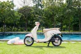 YADEA tung ra xe máy điện Omee dành cho nữ sinh ở Việt Nam
