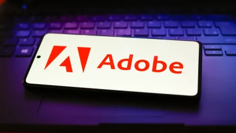 Adobe thâu tóm Topaz Labs nhằm tăng cường công nghệ nâng cấp hình ảnh và video