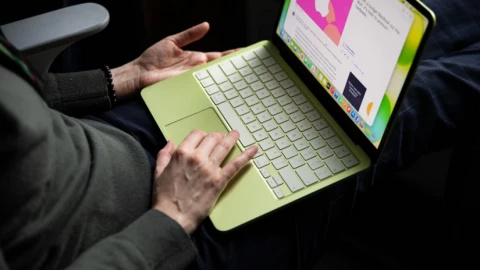 Ép giá nhà cung cấp "sát ván", Apple giờ lãnh hậu quả vì giá linh kiện tăng vọt