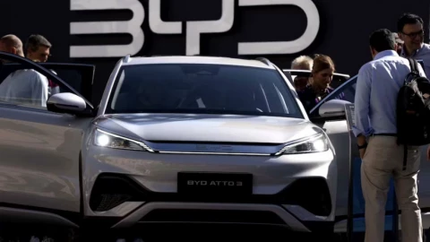 BYD công bố bồi thường không giới hạn cho tính năng lái thông minh, không ảnh hưởng phí bảo hiểm. Chơi lớn thật sự!