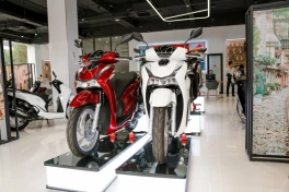 Hàng loạt xe máy Honda đồng loạt tăng giá bán đề xuất: Vision, Air Blade và SH đều bị ảnh hưởng