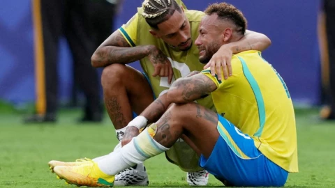 Neymar bật khóc, từ giã tuyển Brazil sau thất bại World Cup 2026