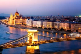 Ô nhiễm gấp 13.000 lần: Hungary "quay xe", siết chặt nhà máy pin Trung Quốc