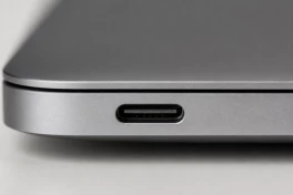 Sự thật về USB-C: Tại sao chiếc cổng "vạn năng" lại trở thành cú lừa rắc rối nhất thế giới công nghệ?