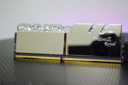 Tưởng đã lùi vào dĩ vãng, DDR4 bất ngờ "hồi sinh" mạnh mẽ vì DDR5 khan hàng