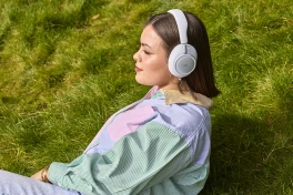 JBL Việt Nam mở bán 2 tai nghe chống ồn pin “vô địch” phân khúc, hỗ trợ cá nhân hóa sâu
