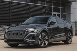 Audi Q8 e-tron đứng trước nguy cơ khai tử, ngay sau khi ra mắt tại Việt Nam