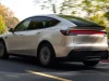 Tesla Model Y L chính thức ra mắt: SUV 6 chỗ, nội thất hạng sang, giá từ 61.990 USD