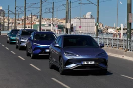 Mang xe điện Denza Z9GT "phượt" 15.000 km từ Ý về Hong Kong: Lời khẳng định đanh thép về công nghệ pin của BYD