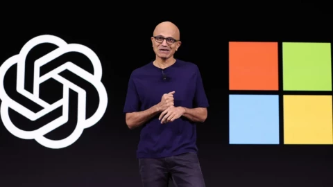 Satya Nadella đưa ra một cảnh báo gây sốc cho các công ty sử dụng trí tuệ nhân tạo