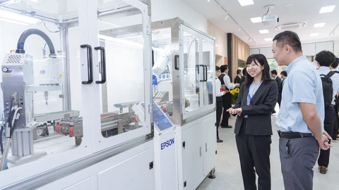 Epson mở trung tâm giải pháp mới tại Hà Nội đón làn sóng tự động hóa