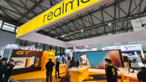Realme chính thức tuyên bố tạm ngừng kinh doanh ở Trung Quốc