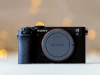 Sony A7C II: Chiếc máy ảnh full-frame "quốc dân" vẫn chưa tìm thấy đối thủ xứng tầm