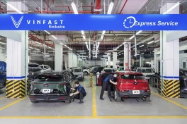 Sau hạ tầng sạc, VinFast hóa giải tiếp nỗi lo xưởng dịch vụ của chủ xe điện