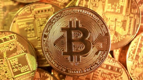 "Mua Bitcoin từ 2009 thì giờ giàu to rồi..." và thực tế phũ phàng vì sao không ai giàu lên theo cách đó