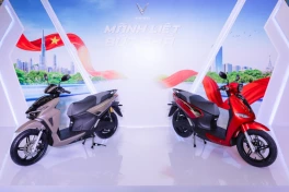 VinFast ra mắt hai xe máy điện cốp rộng, vọt khỏe, có thể tự sạc hoặc đổi pin