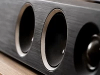 Tại sao bạn không nên dùng loa soundbar của TV cho máy tính?