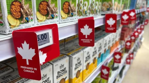 Mỹ dùng luật "từ thế kỷ trước" áp thuế 50% lên 20 tỷ USD hàng hóa Canada