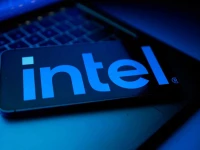 Intel đạt mức tăng trưởng doanh thu mạnh nhất trong 15 năm nhờ cơn sốt CPU chạy AI